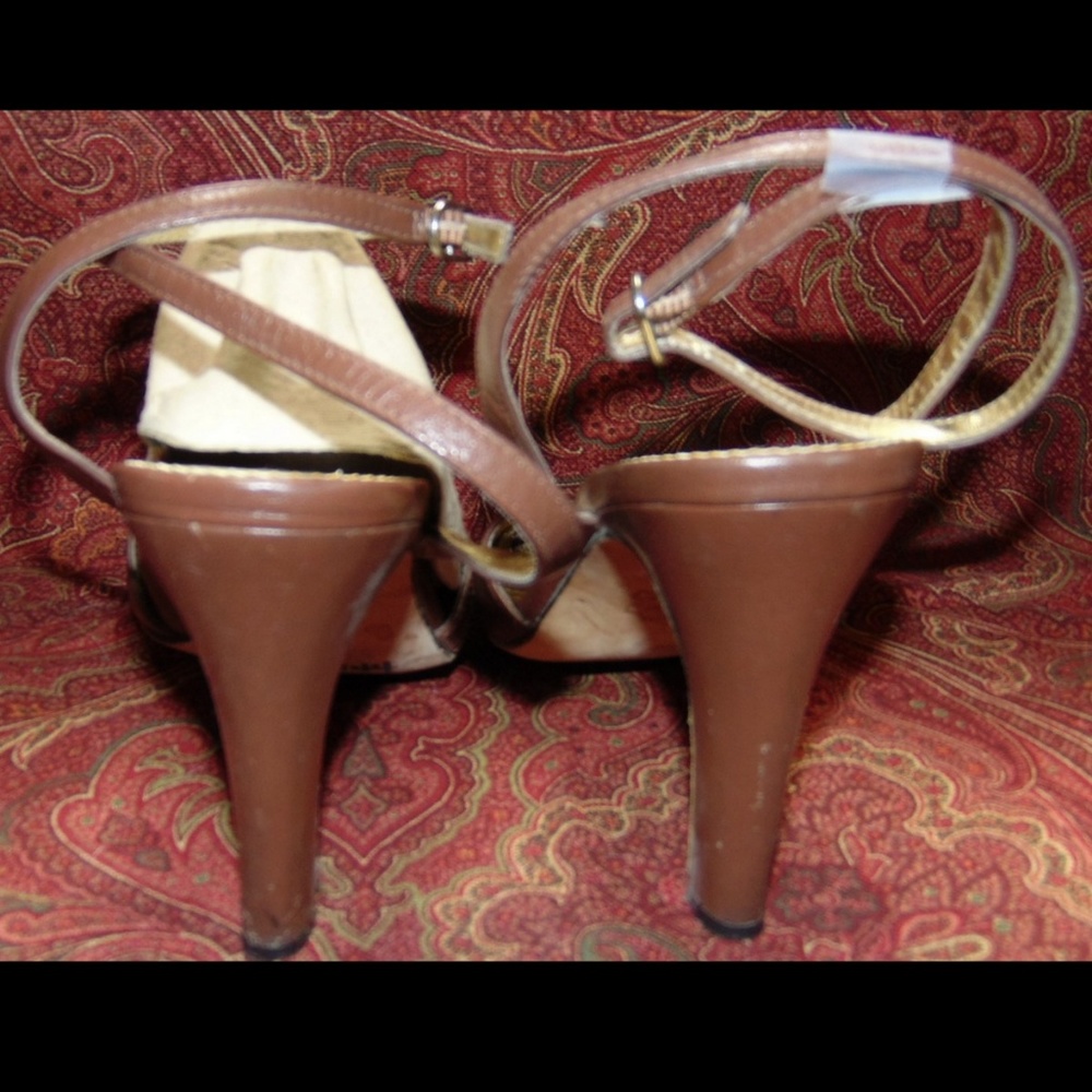 CHARLES ankle wrap tan sandals 7B w/4" heel✨ - Picture 5 of 9